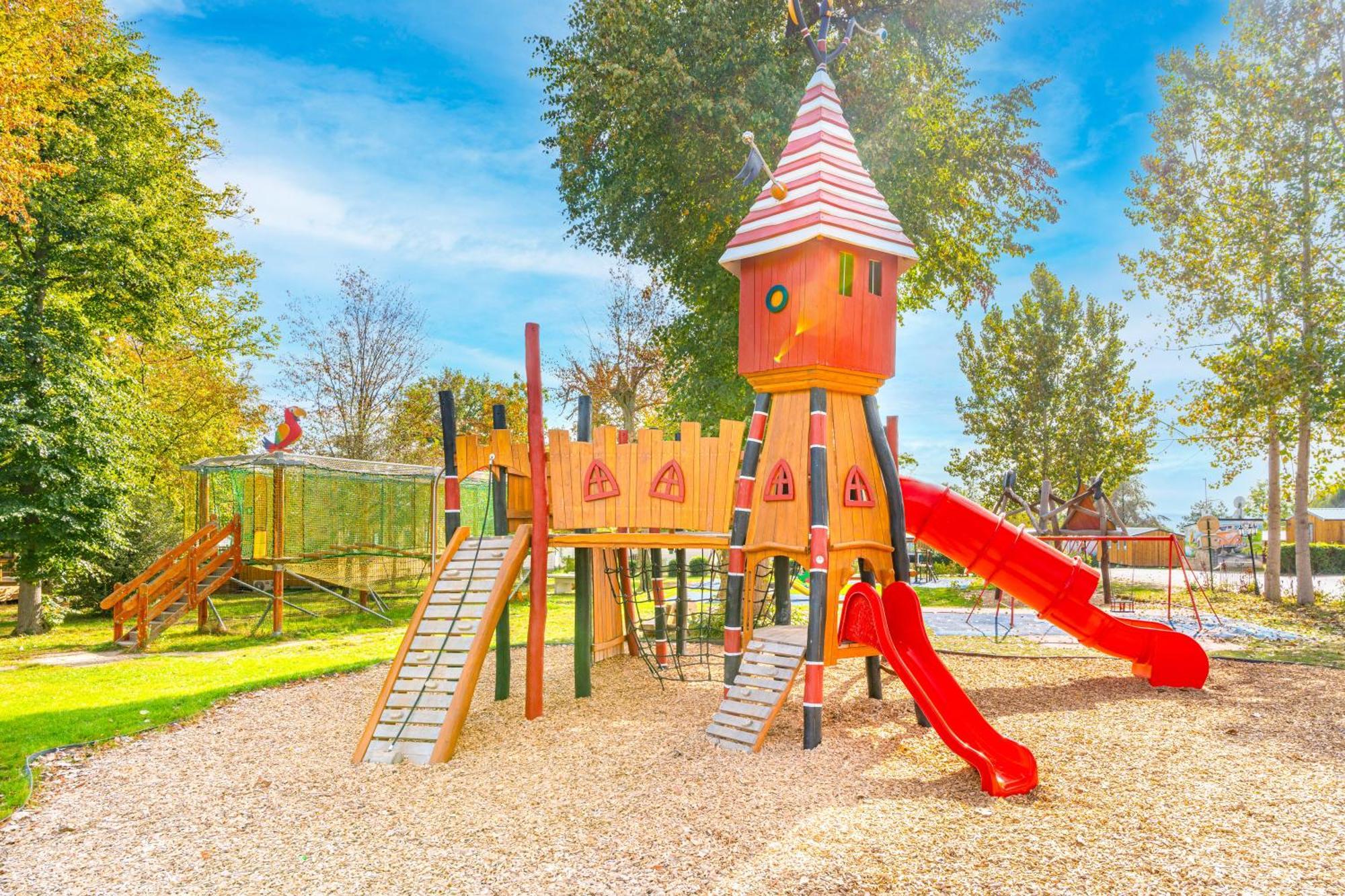 Camping Le Parc De Paris Villevaudé Exterior foto